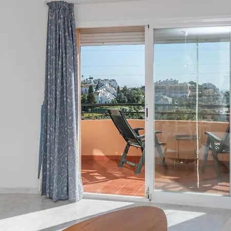 Miraflores Golf View Retreat *
